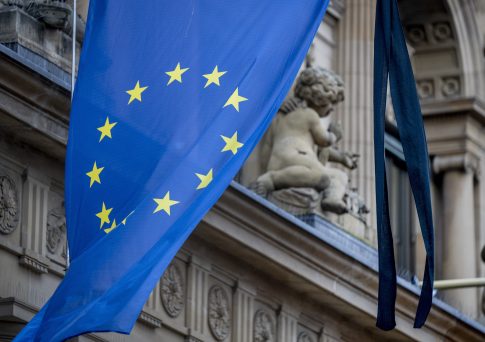 Yπογράφηκε η προγραμματική σύμβαση για την ανακαίνιση του κτιρίου της στέγης ανηλίκων Κοζάνης