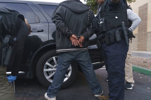 Αφθώδης πυρετός: Επιτρέπεται η μεταφορά ώριμων τυροκομικών εκτός Λέσβου από ταξιδιώτες
