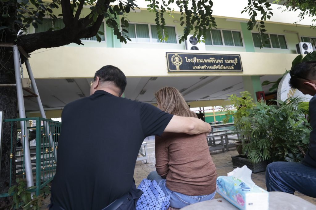 Φονική επίθεση στην Ταϊλάνδη: Ο 14χρονος σκότωσε τους παππούδες του πριν το μακελειό στο σχολείο