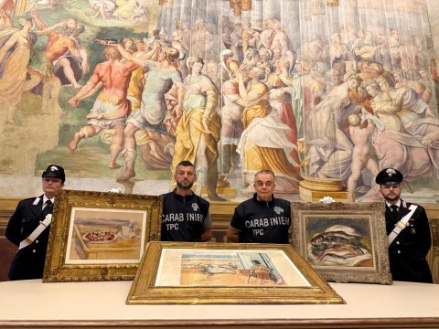 Γιατί οι σταρ χρεώνουν πλέον το αυτόγραφο;