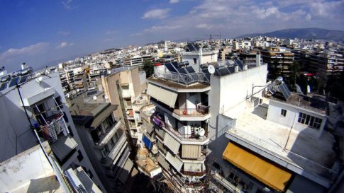 Β. Βασιλόπουλος: Τα data centers καταναλώνουν 500ml νερό για κάθε ερώτηση σε AI