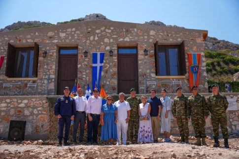 Live – Φωτιά στη Δυτική Αττική: Ακόμη ενεργό το μέτωπο από Ψάθα προς Λούμπα, μάχη με διάσπαρτες εστίες και αναζωπυρώσεις