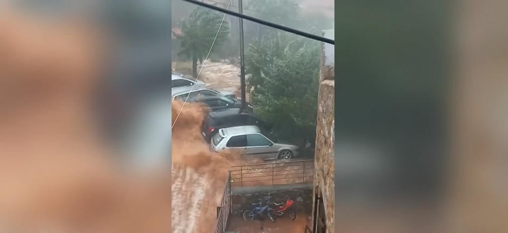 Μάνη: Έντονα πλημμυρικά φαινόμενα από ισχυρό μπουρίνι, έπεσαν 140 τόνοι νερού ανά στρέμμα – Γυναίκα τραυματίστηκε από κεραυνό