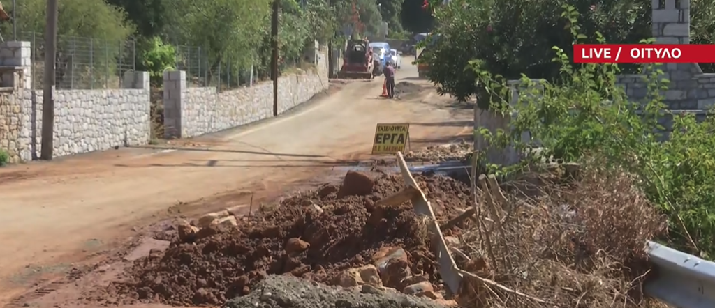 Μάνη: Εικόνες καταστροφής μετά τις πλημμύρες – Πάνω από 100 αυτοκίνητα εγκλωβίστηκαν στο Οίτυλο