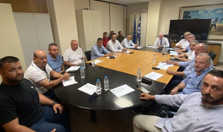 Στον ΕΛΓΑ για τις αποζημιώσεις στους χαλαζόπληκτους αγρότες αντιπροσωπεία της Περιφέρειας Θεσσαλίας