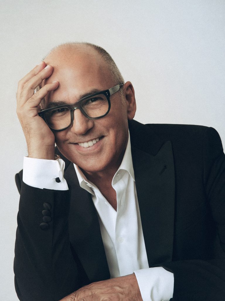 Η ζωή του Giorgio Armani γίνεται τηλεοπτική σειρά