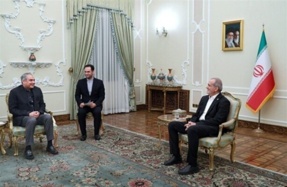 Ιρανός πρόεδρος: Ανάγκη αναβάθμισης των σχέσεων με το Πακιστάν σε όλους τους τομείς