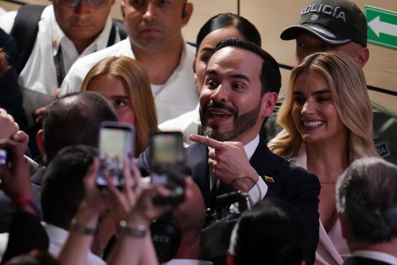 ΗΠΑ: H Ουάσινγκτον θα προσφέρει 1 δισ. δολάρια στη νέα κυβέρνηση της Κολομβίας