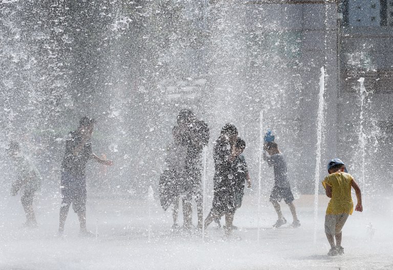 Ρεκόρ ζέστης στη Νότια Κορέα με 42,5 βαθμούς Κελσίου – Έχει εκδοθεί προειδοποίηση για καύσωνα
