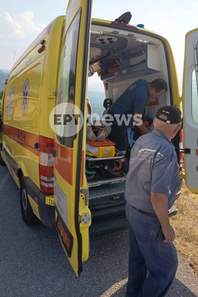 Κοζάνη: Αυτοκίνητο εξετράπη της πορείας του, από θαύμα γλίτωσαν οι επιβάτες του