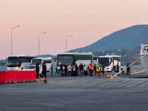 Φθιώτιδα: Πυρκαγιά σε αγροτοδασική έκταση στην Ελάτεια – Ήχησε το 112