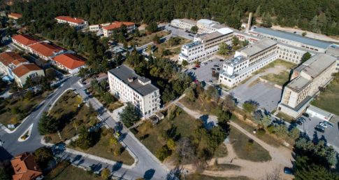 Απολύμανση με χλώριο προτείνει <br> o Διεθνής Ερυθρός Σταυρός