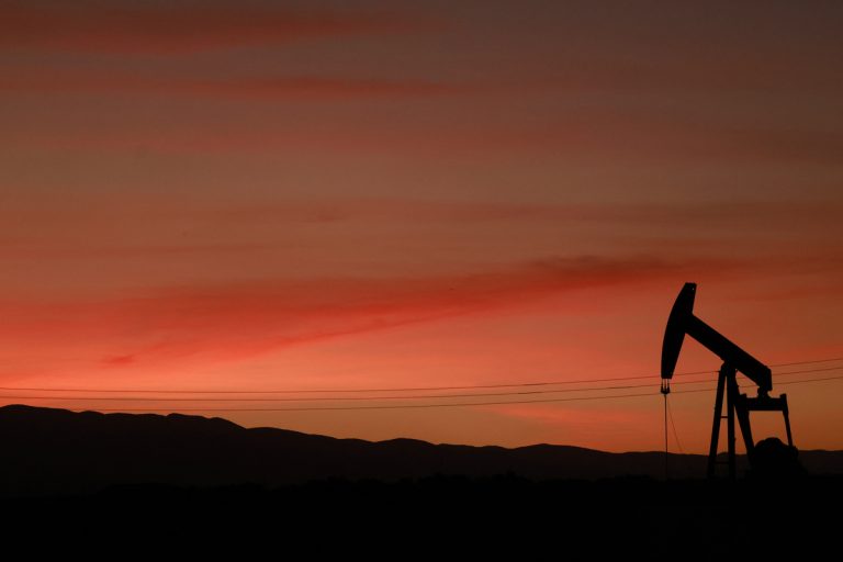 Πετρέλαιο: Νέα υποχώρηση των τιμών – Σε τροχιά για σημαντικές εβδομαδιαίες απώλειες