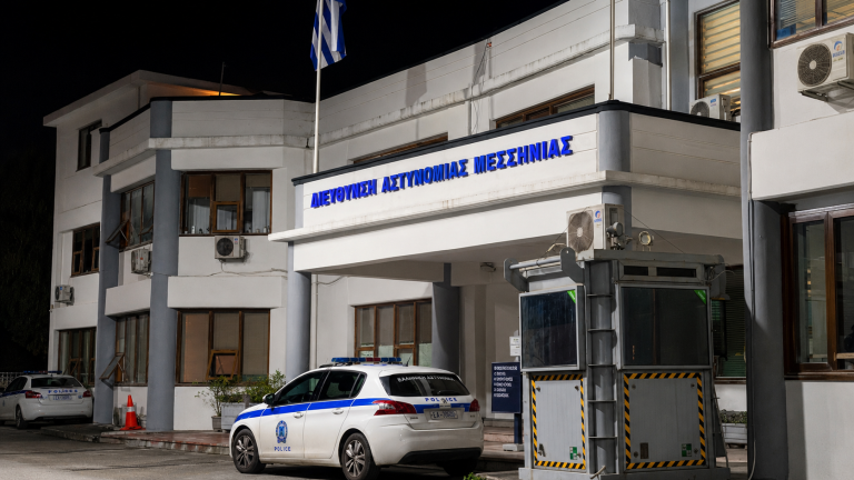 Καλαμάτα: Σύλληψη εννέα ατόμων για απάτες και διαρρήξεις – Πάνω από 381.000 ευρώ η λεία τους