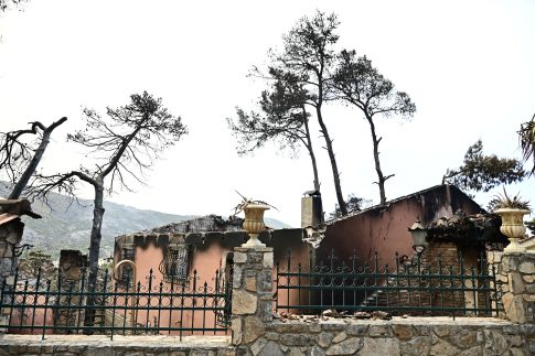Μικροσκοπικές δίνες ανακαλύφθηκαν για πρώτη φορά στην επιφάνεια του Ήλιου