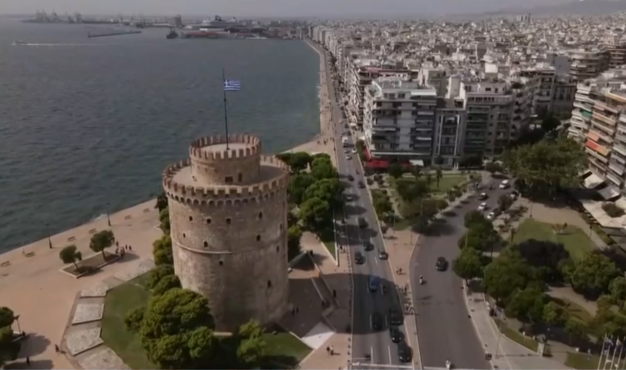 Θεσσαλονίκη: Στον «αέρα» η μετακίνηση 16.500 μαθητών- Τι λύσεις αναζητούνται