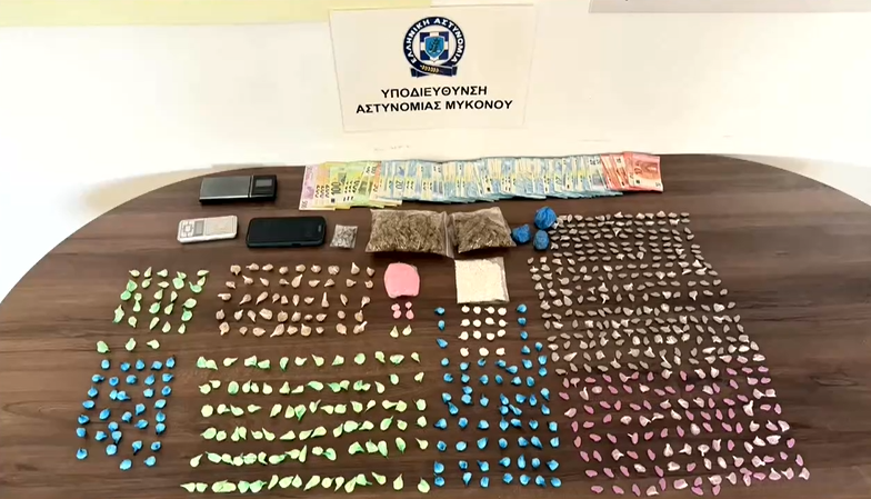 Μύκονος: 24χρονος είχε στήσει «καβάτζα» ναρκωτικών στη Φτελιά – Έκσταση, κοκαΐνη και κεταμίνη