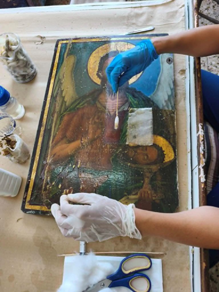 Συντήρηση εικόνων στο εκκλησιαστικό μουσείο Ναυπλίου