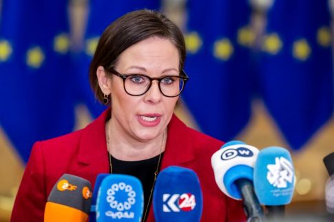 Βενεζουέλα: Οργή συγγενών απελαθέντων από τις ΗΠΑ που σκοτώθηκαν στους σεισμούς – Ζητούν να λογοδοτήσει η κυβέρνηση