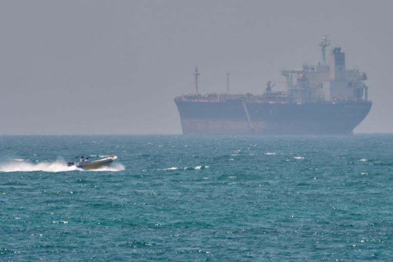 Νέες απειλές από την Τεχεράνη μετά την αμερικανική επίθεση: «Έρχονται αντίποινα. Απλά τρέξτε!»