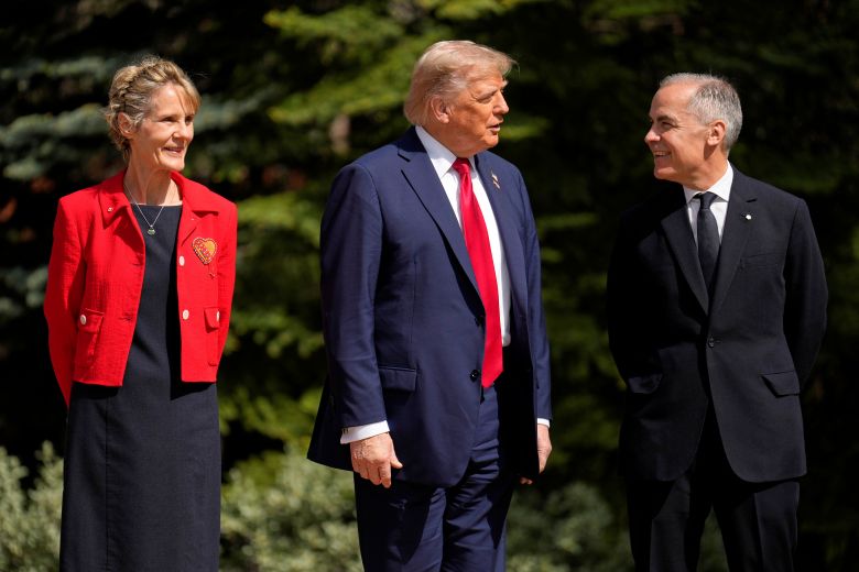Τραμπ: Αναστέλλονται για τρεις ημέρες οι δασμοί 50% σε καναδικά προϊόντα μετά τη συμφωνία Ουάσινγκτον – Οτάβας