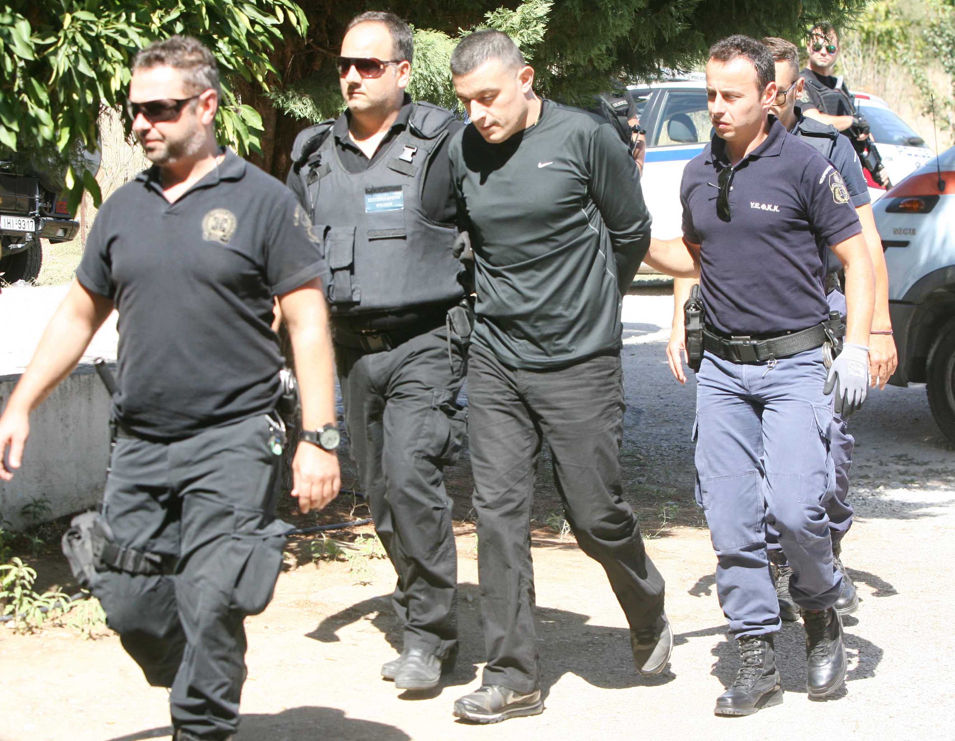 Δημογλίδου στο ΕΡΤnews για Αλκέτ Ριζάι: Αναζητείται σε όλη χώρα – Είχε λάβει 16 άδειες και δεν είχε παραβιάσει καμία