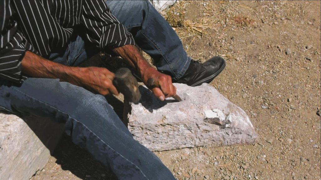 Λουκάς Κοντός, μια ζωή λαξευμένη στην πέτρα του Μεσοτόπου της Λέσβου