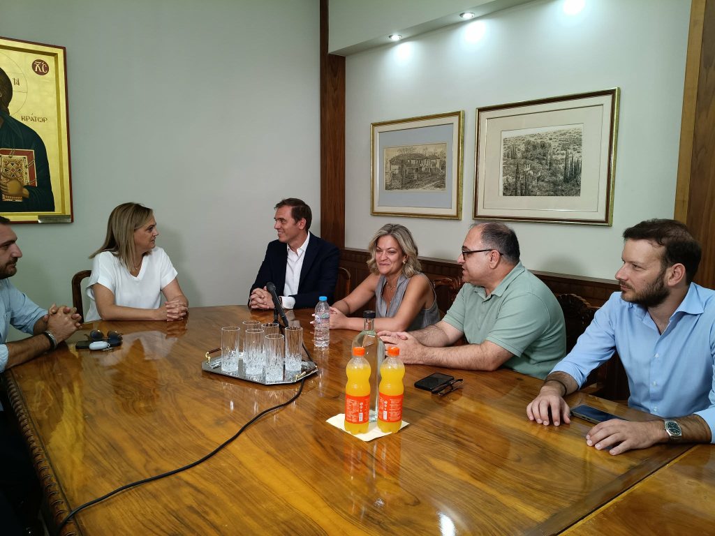 Σέρρες – Κλιμάκιο του ΠΑΣΟΚ ενόψει της 99ης ΔΕΘ – Μάντζος: «Η πολιτική αλλαγή είναι εφικτή και αναγκαία»