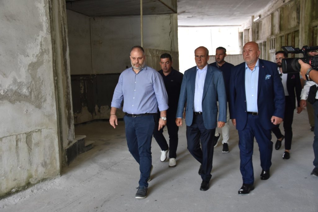 Νάουσα: Το σχέδιο «ΝΗΜΑ» στο επίκεντρο της συνάντησης του δημάρχου Ν. Κουτσογιάννη με τον Κ. Χατζηδάκη