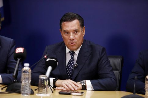 Σκόπελος: Περισσότερος τουρισμός, αλλά μικρότερα κέρδη – Στο επίκεντρο και ο κινηματογραφικός τουρισμός