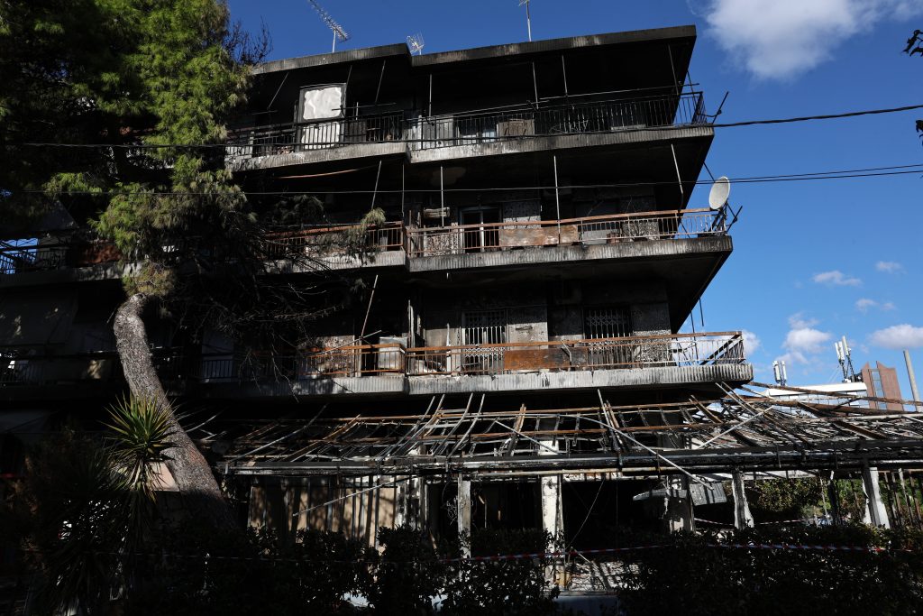 Νέα Ιωνία: Το Τμήμα Εκβιαστών ανέλαβε τις έρευνες για τη φωτιά στην καφετέρια – Εμπρησμό δείχνουν τα πρώτα στοιχεία