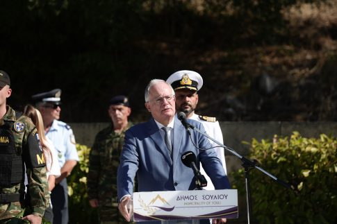 Εξώδικο στον Παύλο Πολάκη έστειλε η Αθηνά Λινού – Δεν παίρνω λέξη πίσω, απαντά ο ίδιος