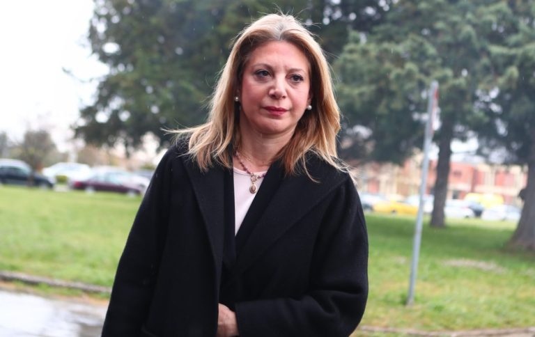 Η Μαρία Καρυστιανού στον 102fm: Δριμεία επίθεση στο υπουργό Υγείας και στην πρόεδρο του ΠΙΣ