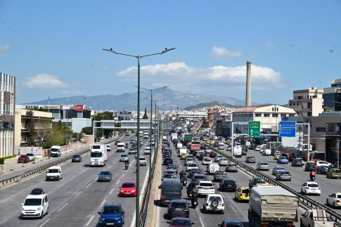 <br>Νεκρά ζώα εντοπίστηκαν στον Ίασμο Ροδόπης – Σε σκουπιδότοπο έχουν μετατραπεί οι παλιές εγκαταστάσεις της ΕΑΣ