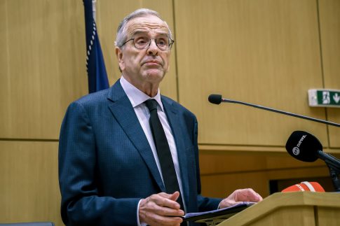 Η ΕΕ καλεί τον Νίγηρα να <strong>απελευθερώσει</strong> τον ανατραπέντα πρόεδρο Μπαζούμ