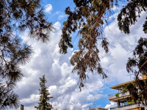Θάνατος Μαζωνάκη: Σε «λαϊκή αγρυπνία» από σήμερα το απόγευμα η σορός του – Αποκαλύψεις που σοκάρουν για τους δύο γιατρούς