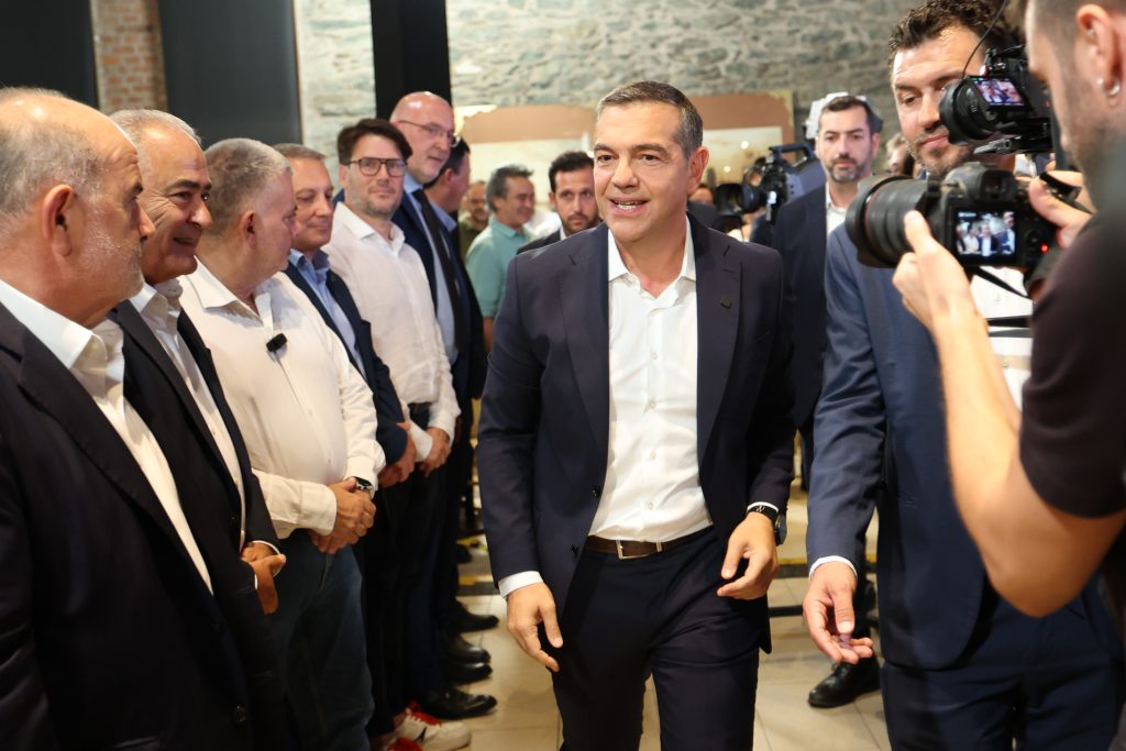 Θεσσαλονίκη: Παρουσίαση του οικονομικού προγράμματος της ΕΛ.Α.Σ. από τον Αλέξη Τσίπρα