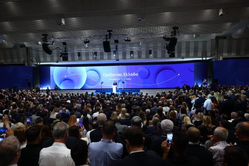 Πούτιν: Επωφελείς οι επαφές με τις ΗΠΑ – Σε εξέλιξη οι συνομιλίες με Γουίτκοφ και Κούσνερ