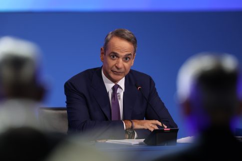 Κ. Μητσοτάκης για τις εξαγγελίες Τσίπρα: Το 2014 ήταν αυταπάτη, τώρα πρόκειται για κανονική απάτη