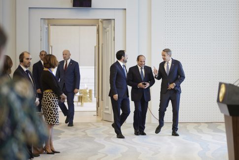 Εργασιακός γόρδιος δεσμός <br> με την τηλεκπαίδευση
