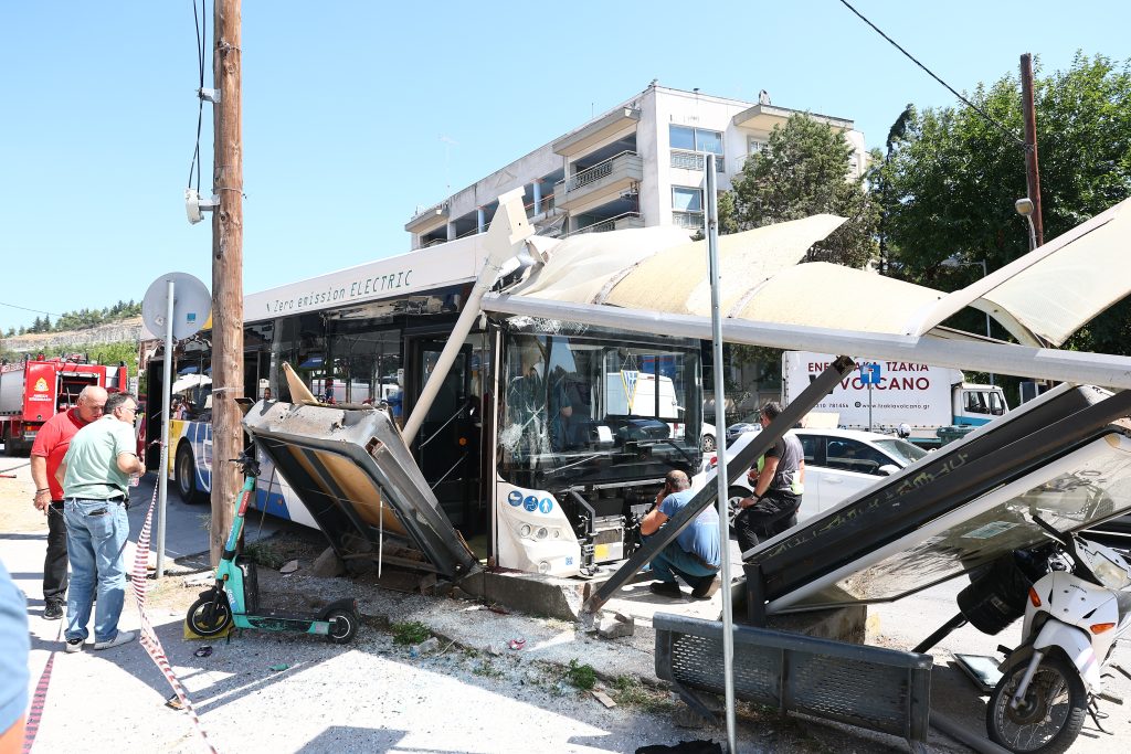 Ποια είναι η κατάσταση των τεσσάρων γυναικών τραυματιών από το τροχαίο στη Θεσσαλονίκη