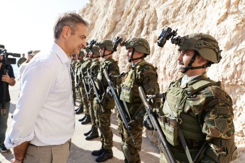 Θεμιστοκλέους στο ΕΡΤnews για θάνατο Μαζωνάκη: «Δεν υπάρχει κενό νόμου – Τα μηχανήματα στο ιατρείο λειτουργούσαν παράνομα»