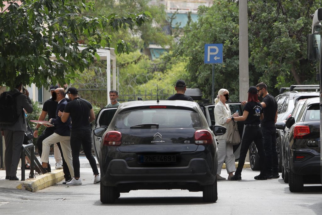 Θάνατος Μαζωνάκη: Προφυλακιστέοι οι δύο γιατροί μετά από μαραθώνια απολογία – Τα αμείλικτα στοιχεία που έκριναν την απόφαση
