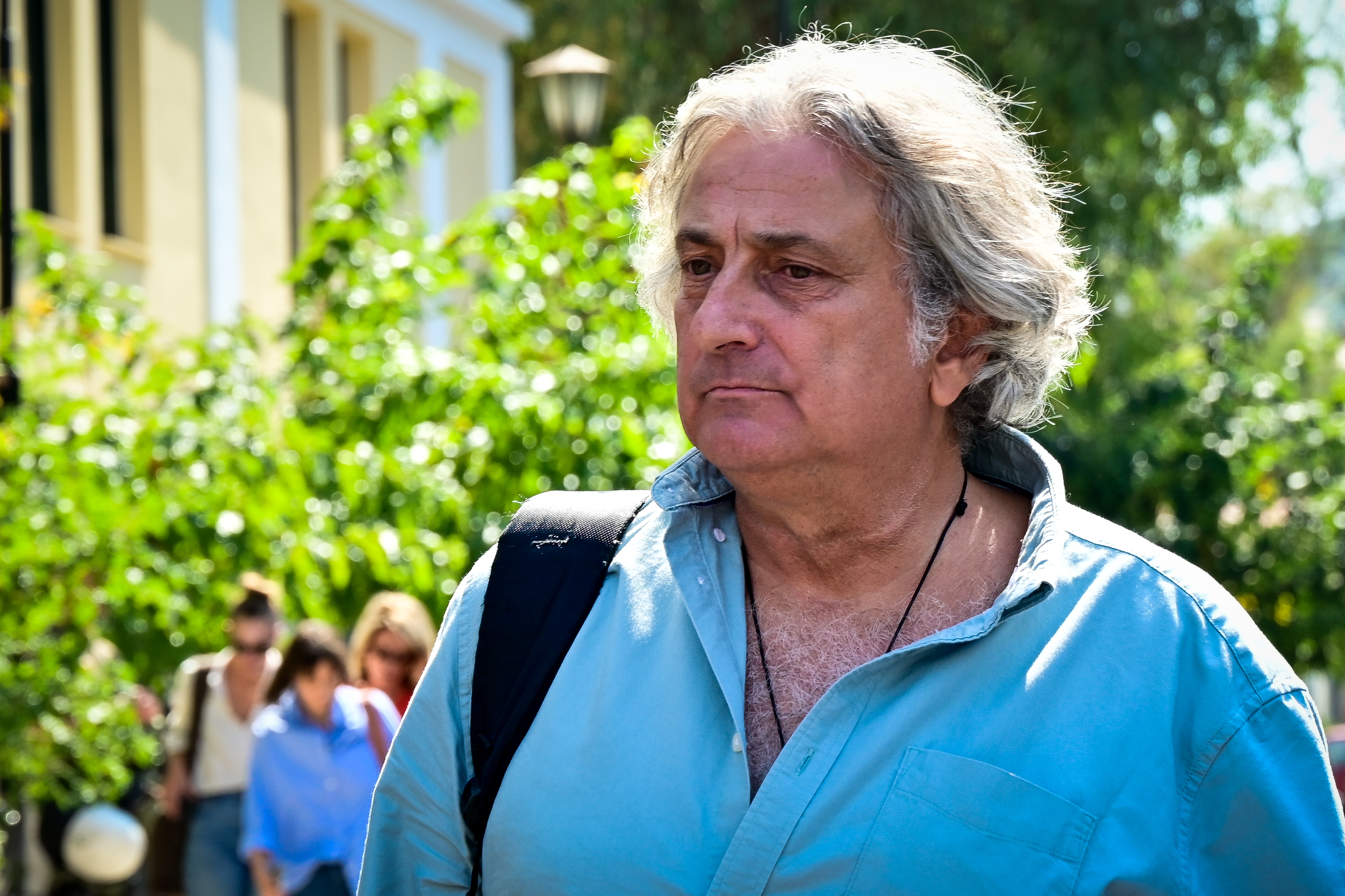 Θάνατος Μαζωνάκη, δικηγόρος υπνοθεραπευτή στο ΕΡΤnews: «Δεν υπάρχουν μέχρι στιγμής μηνύματα στη δικογραφία» – Η σύμβαση συνεργασίας και τα 40 ευρώ