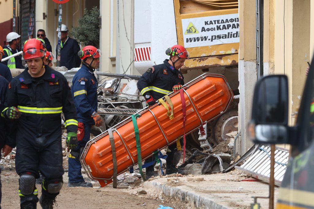 Έκρηξη στην Πλάκα: Στους τέσσερις ανήλθαν οι νεκροί, δύο οι αγνοούμενοι- Τι δείχνουν οι πρώτες εκτιμήσεις για τα αίτια