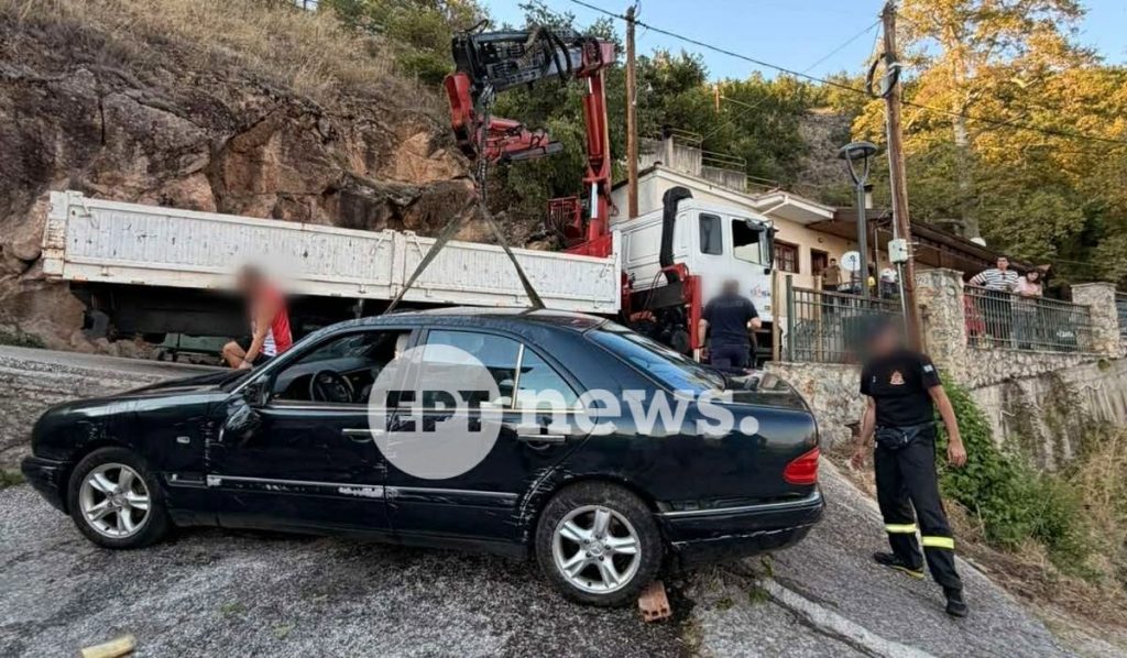 Καστοριά: Ανατροπή οχήματος με τραυματισμό ηλικιωμένου οδηγού στον Απόσκεπο