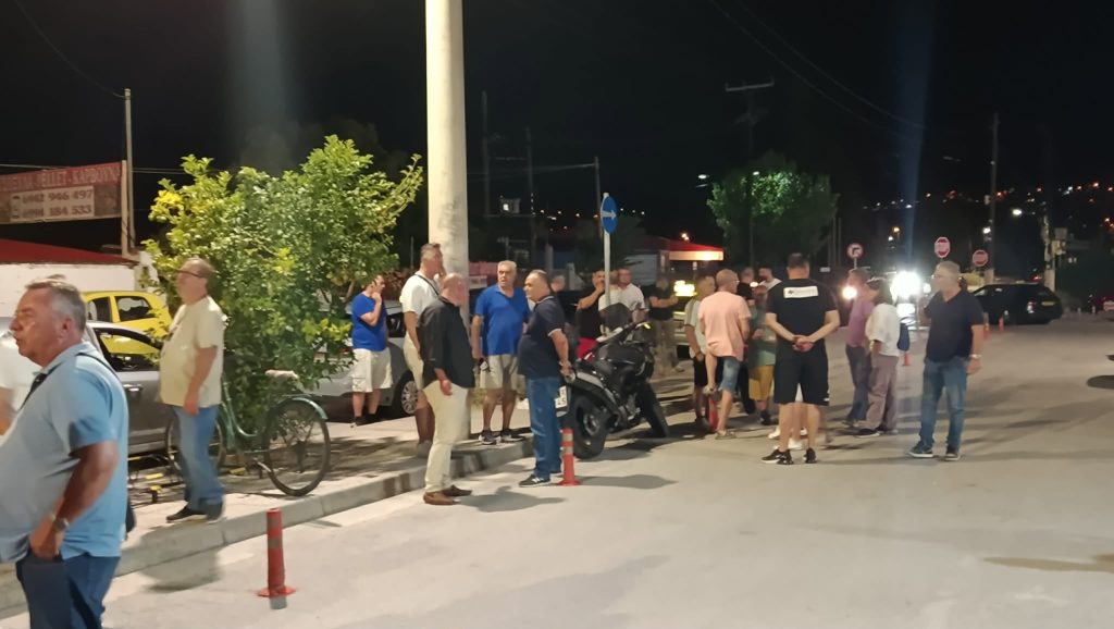 Βόλος: Στο Νοσοκομείο οδηγός ταξί – Του επιτέθηκαν με ξύλο γιατί αρνήθηκε τη «δωρεάν» κούρσα