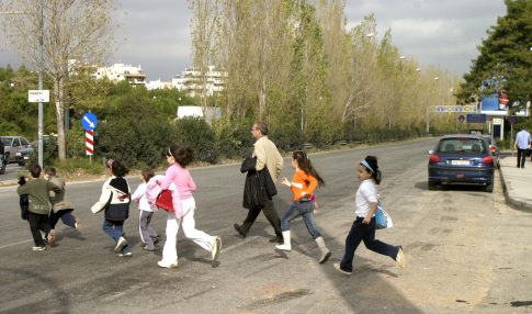 Σ. Ζαχαράκη στο ΕΡΤnews: Οι Πανελλαδικές θα συνεχιστούν κανονικά – Ανησυχητικά τα αποτελέσματα της PISA
