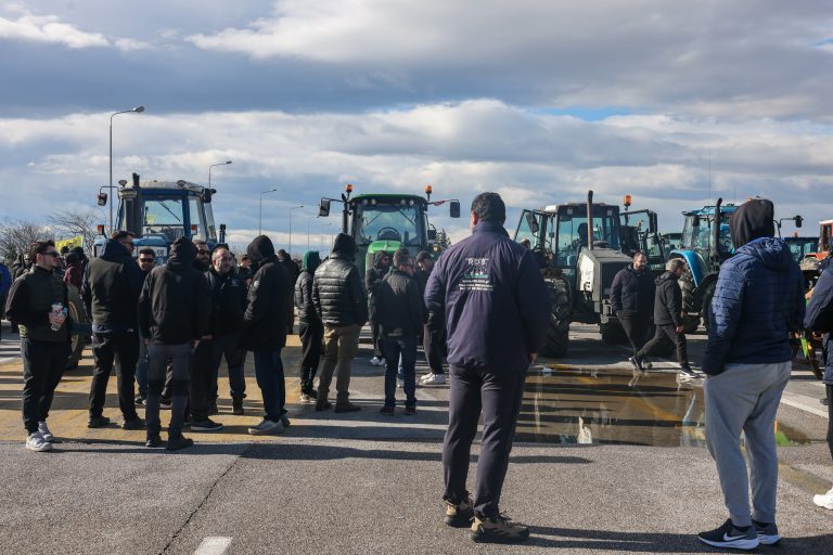 Θεσσαλονίκη: Συγκέντρωση αγροτών για τα προβλήματα στον Πρωτογενή τομέα – Ανοιχτό το ενδεχόμενο για νεες κινητοποιήσεις