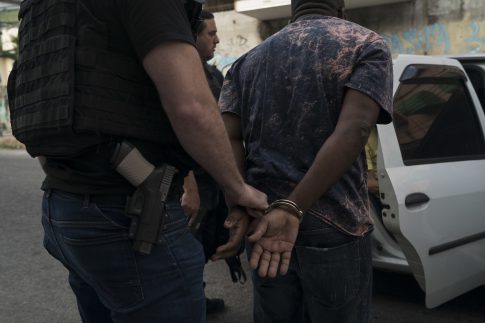 Ο Τραμπ αλλάζει στρατηγική στο Ουκρανικό: Το «δώρο» στον Πούτιν, το plan b και το μόνιμο αδιέξοδο